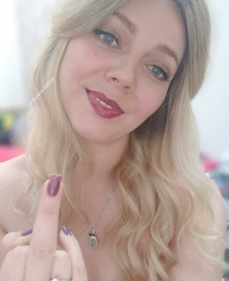 Aurora Indica ポルノスター 画像