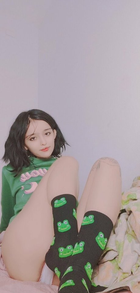 Loolizinhareal 無料女優 写真