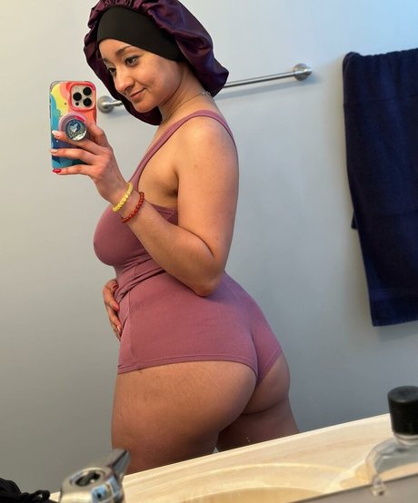 DelilahMoonx ヌードスター 写真