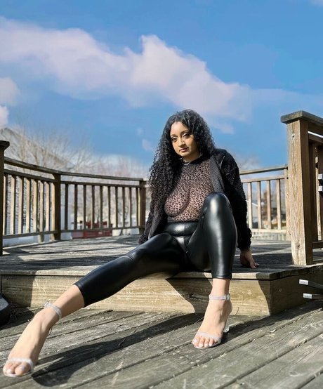 DelilahMoonx ポルノスター アート 写真