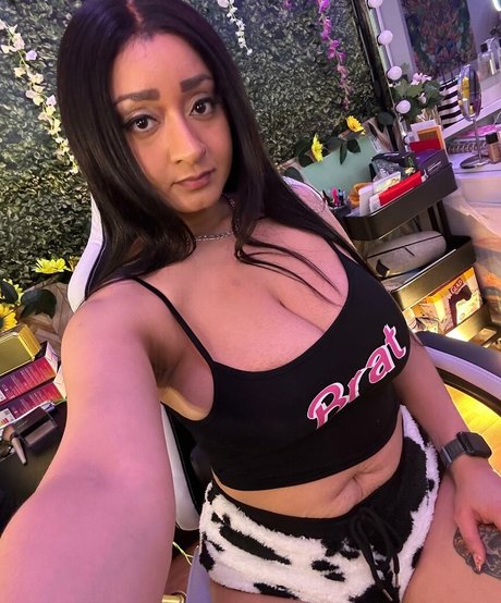 DelilahMoonx ホットなモデル 画像