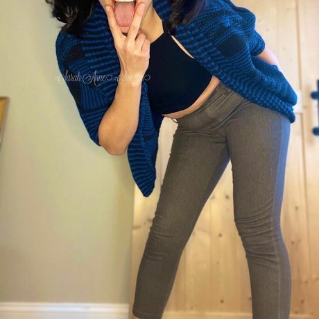 Sarah Anne Sweetie ホット女優 写真