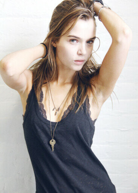 50歳以上のオンリーファンズ HD ギャラリー