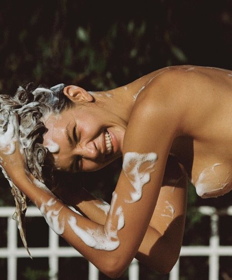 日本の女子高生OnlyFans HD アーカイブ