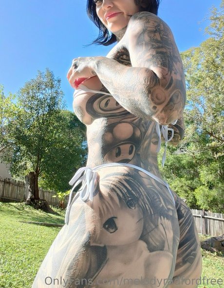 melodyradfordfree トップ女優 写真