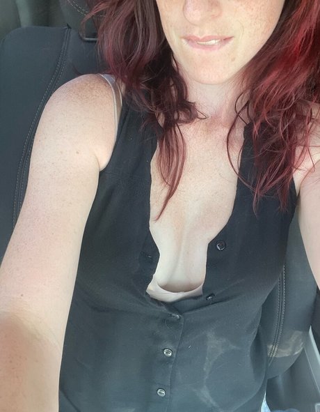 Cay Wild ポルノスター エロティック 画像