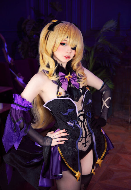 50歳以上のオンリーファンズ 美しいヌード 画像