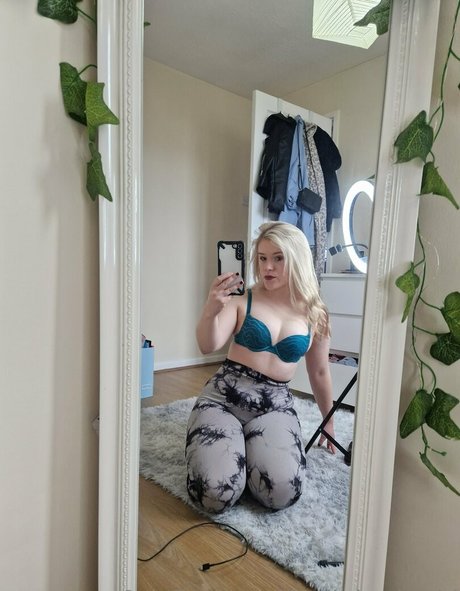 ティーントランスオンリーファン アダルト無料 写真