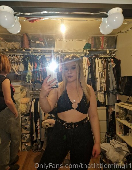 金髪レズビアンオンリーファンズ 無料裸 写真