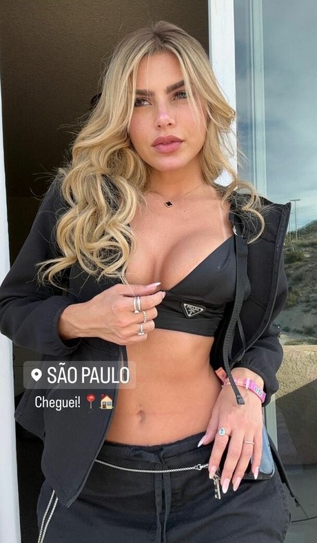 Erika Schneider 独占女優 写真