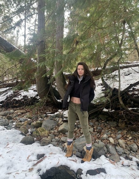 skyhighsierrafree トップポルノスター アーカイブ