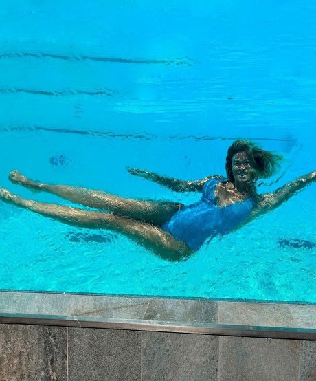 金髪の射精OnlyFans 無料ヌード 画像