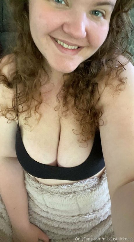 mollynonsense ヌードモデル 画像