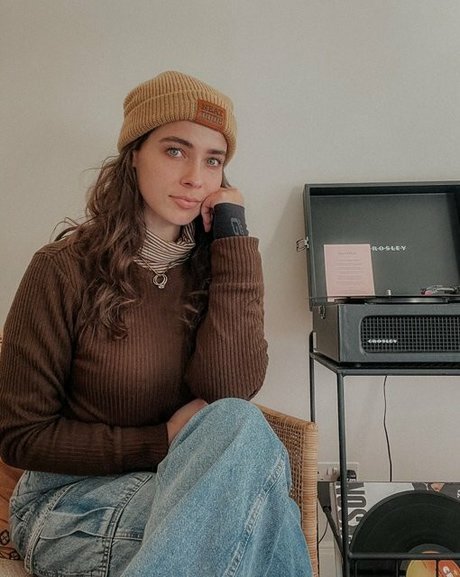 Justseum ヌードのポルノスター 写真