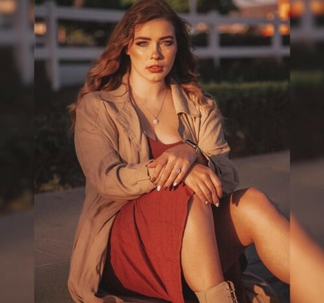 大学生のオンリーファンズ ホットセックス アーカイブ