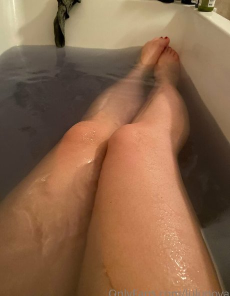 VIPヌードOnlyFans 美しいxxx 写真