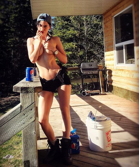 c antoinettemarie 無料のポルノスター ギャラリー