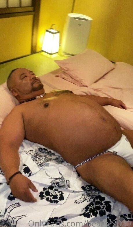 bears 2020 セックススター 写真