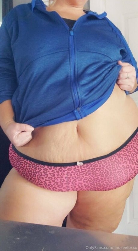 lindseefoxxx ポルノスター ヌード 写真