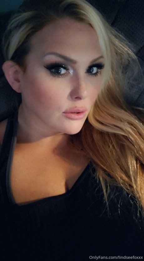 lindseefoxxx かわいいスター 画像