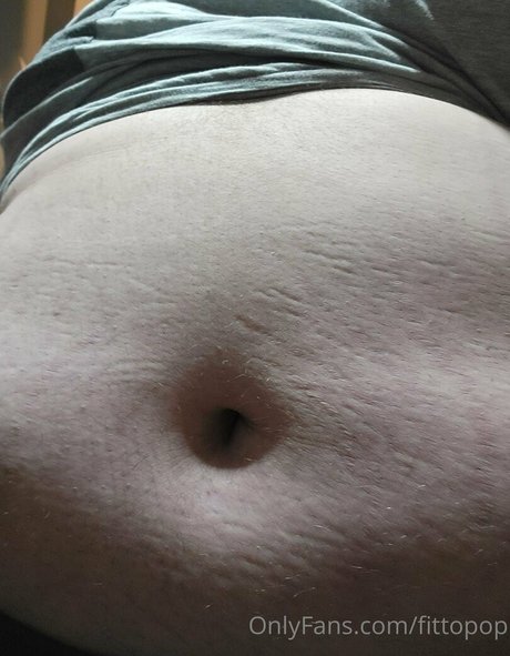 fittopop ヌード女優 写真