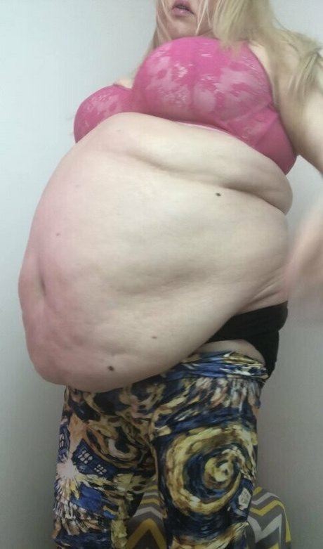 18歳以下の無料OnlyFans えろた 写真