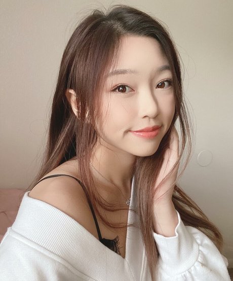 Canahry 独占スター 写真