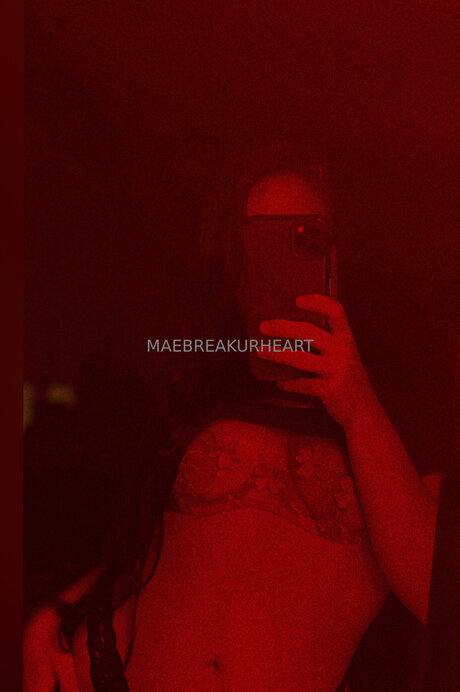 Maebreakurheart アダルトスター 写真