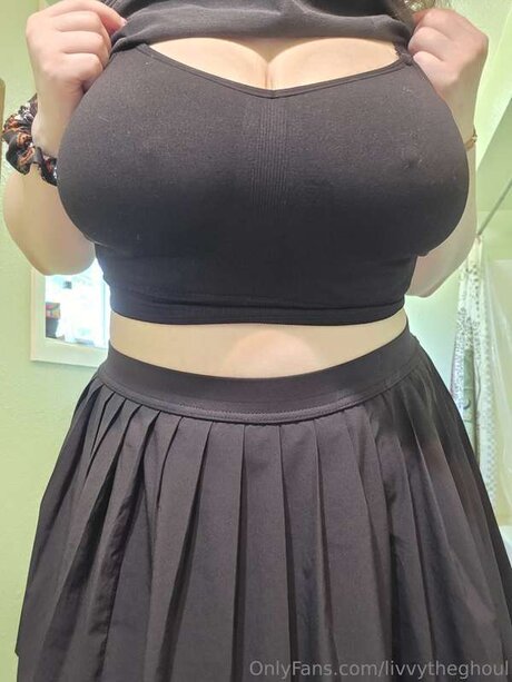 義母オンリーファンズ えろ 写真