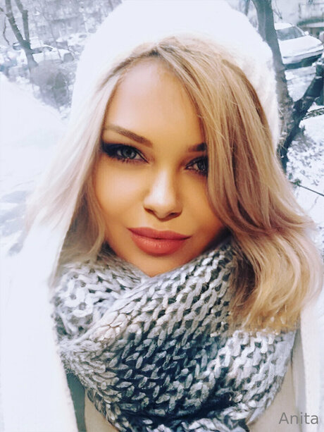 Lovewithanita ポルノスター ギャラリー