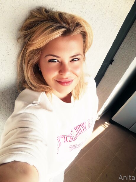 Lovewithanita ポルノスター ベスト 画像