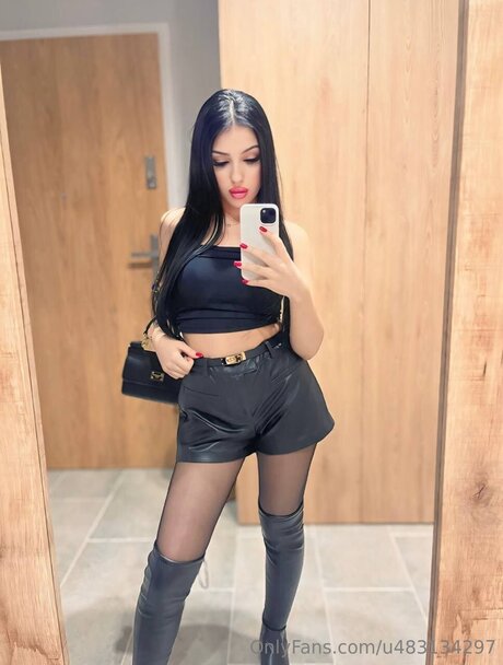 ポーグエボニーオンリーファンズ 無料xxx ギャラリー