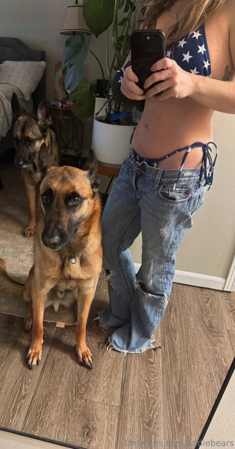 Addiebears ヌード女優 画像