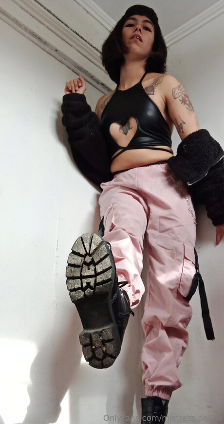 Mistress Delirio ヌードモデル 写真