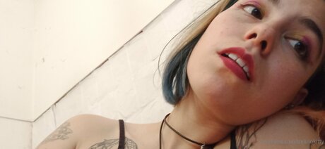 Mistress Delirio ホットなモデル 写真