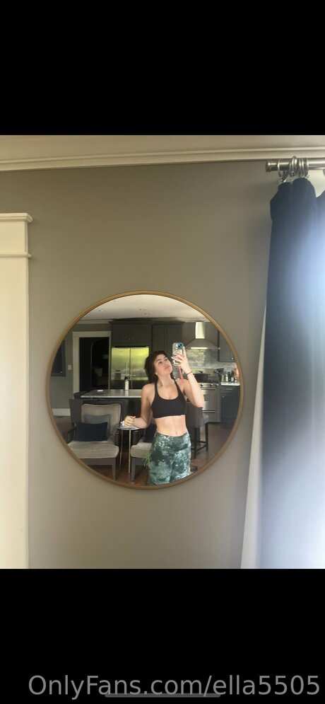 Oppachoppa スター ヌード 画像