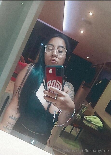 Luzbabyfree 無料のポルノスター 写真