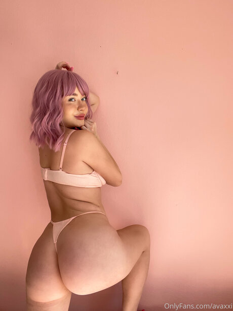 Avaxxi ヌードのポルノスター 写真