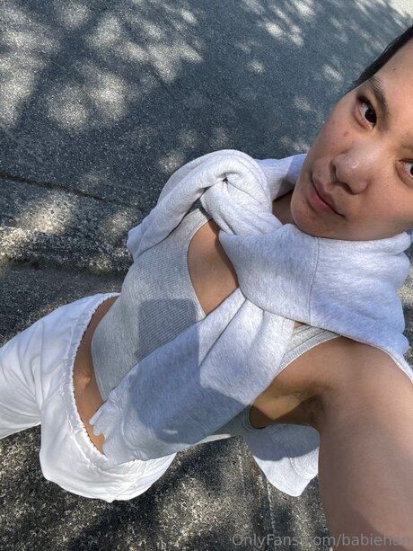 Babiehan ポルノスター ヌード 写真