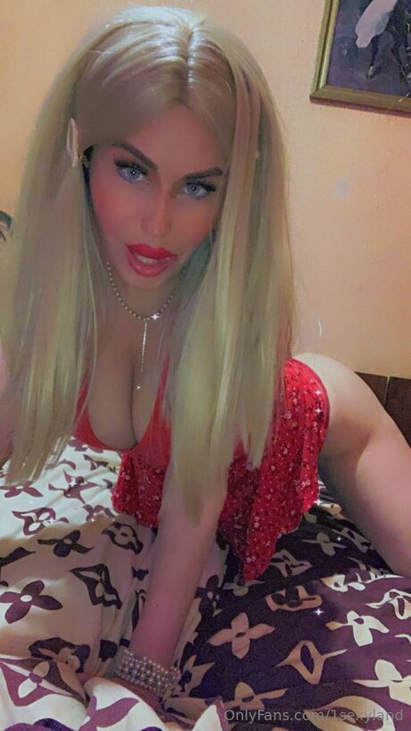 ポーグエボニーオンリーファンズ 無料 写真