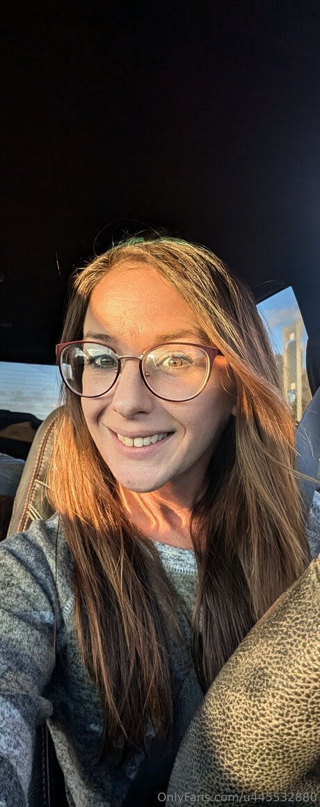 U445532880 独占モデル 写真