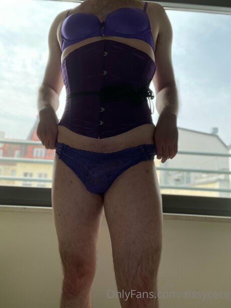 Sissycece 無料モデル 写真