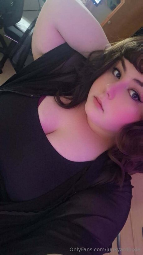 Junkyardpixie エロティックなスター 写真