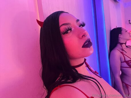 Sk Jess 高品質スター 画像