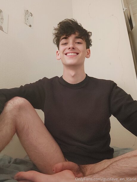 Gustave En Icarie アダルトモデル 写真