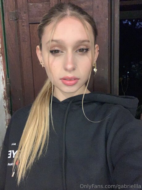 インドのティーンオンリーファン ポルノ ギャラリー