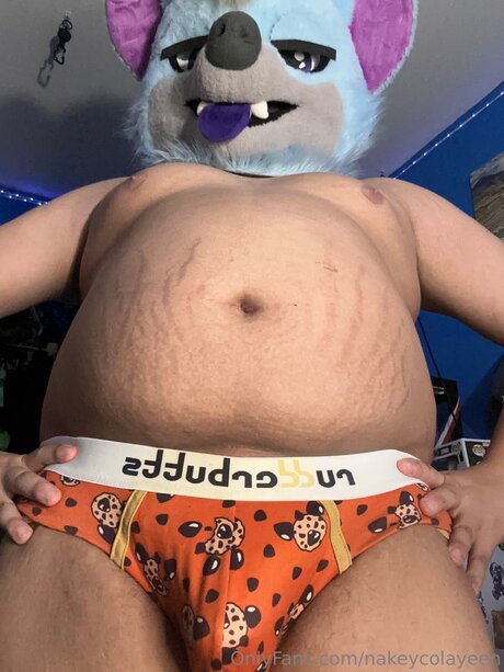 Nakeycolayeen セックスモデル 写真