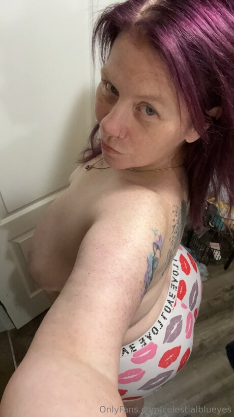 Blueyedkitten77 トップ女優 ギャラリー