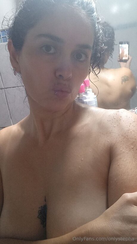 Onlystepha ポルノ女優 写真