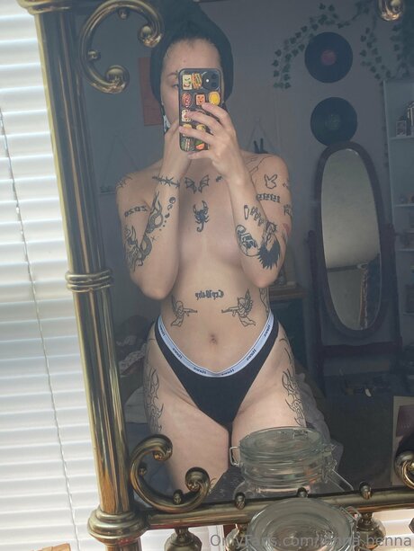 Jenna Benna ホット女優 写真